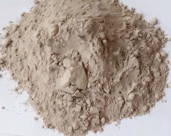 贵南液体速凝剂跟粉体速凝剂的区别用途及施工方式